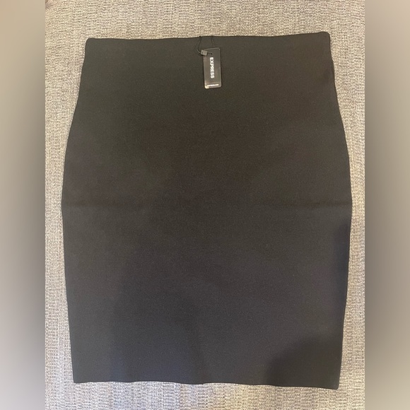 Express Sweater pencil skirt - Picture 3 of 4